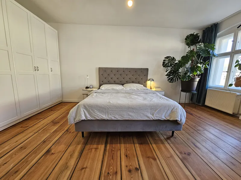 01.10.26-31.03.27: Charming 3-Room Apartment in the heart of vibrant but cozy Kreuzberg — photo 1